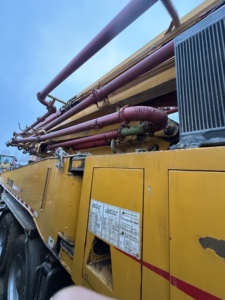 Camión Bomba de Concreto Diésel <span class=keywords><strong>Mercedes</strong></span>-<span class=keywords><strong>Benz</strong></span> Schwing Usado, Año 2014, Configuración 6X4, 50m, Productividad 22m/h, Motor - Product Image 6