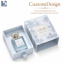 Emballages cadeaux de luxe et boîtes à parfum en matériaux recyclés, présentation personnalisée de la marque pour la vente au détail et emballage de bougies