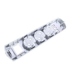 Molde de inyección de tapa de enchufes de interruptor <span class=keywords><strong>el</strong></span>éctrico USB personalizado - Product Image 2