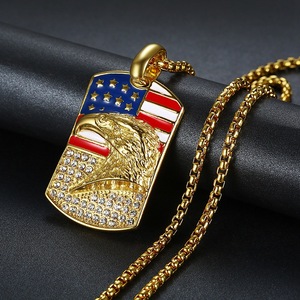 Collier pendentif aigle hip-hop plaqué or en acier inoxydable avec strass drapeau américain, bijou pour homme, cadeau - Product Image 1