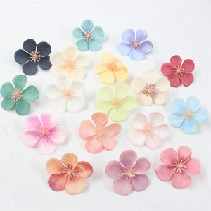Fleurs artificielles uniques de cerisier en soie, pétales pour décoration de mariage, accessoires de coiffure, fournitures artisanales - Product Image 2