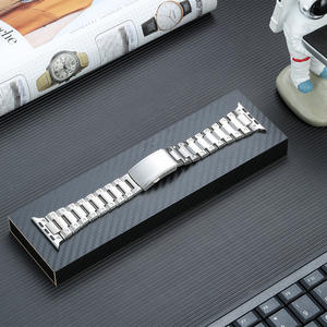 <span class=keywords><strong>Bracelet</strong></span> en métal brillant pour <span class=keywords><strong>Apple</strong></span> <span class=keywords><strong>Watch</strong></span> <span class=keywords><strong>Ultra</strong></span> 8 49mm 45mm <span class=keywords><strong>Bracelet</strong></span> en alliage de <span class=keywords><strong>titane</strong></span> Bracelets de montre <span class=keywords><strong>Bracelet</strong></span> de montre à trois maillons - Product Image 3