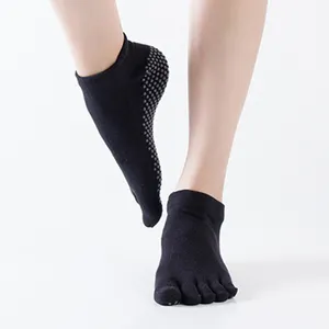 Hellosport الصيف مخصص الموردين الكاحل القطن اليوغا اصبع القدم الجوارب من الصين للبيع بالجملة شراء الجوارب الرجال