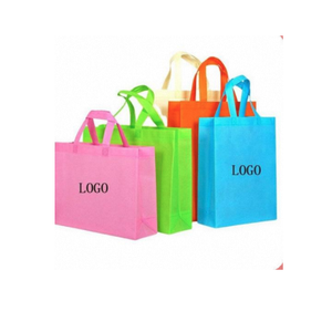 Sacs de transport non tissés de qualité supérieure, texture douce, construction robuste, idéal pour les promotions d'entreprise, l'emballage de cadeaux, les courses et les achats en gros - Product Image 1