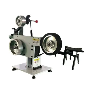 Multi-specification abrasive belt polishing machine for polishing and rust removal