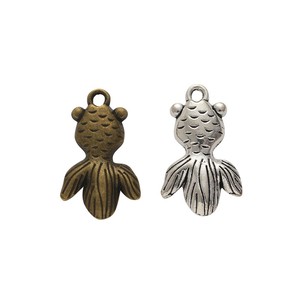 จี้รูปหางปลาทอง ทำจากโลหะผสมสังกะสี สำหรับสร้อยข้อมือธีมตู้ปลา - Product Image 4