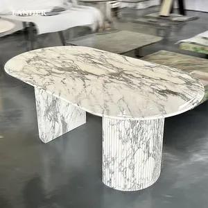 现代阿拉贝斯卡托科奇白色大理石餐桌椭圆形设计，抛光饰面天然石材家具，适用于酒店别墅
