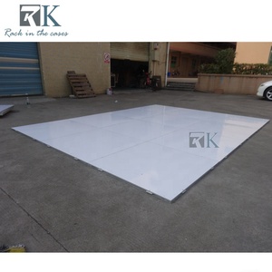 Plateforme carrée blanche brillante pour la décoration de sols de mariage - Product Image 6