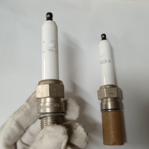 4 pièces de rechange neuves pour moteur de construction GI3-5, GI3-1, GI3-3, bougie d'allumage GI3-5/067800-8440, GI3-5, GI3-1, GI3-3 - Product Image 2