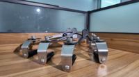 Accessoires de fitness et équipements de gym améliorés : Pièces pour machines de tirage vertical pivotantes, poignées pour rack de squat à courroie, barres de préhension