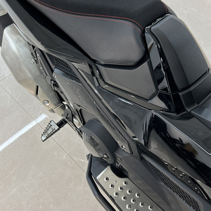 Para <span class=keywords><strong>Honda</strong></span> <span class=keywords><strong>X</strong></span>-<span class=keywords><strong>ADV</strong></span> <span class=keywords><strong>750</strong></span> XADV750 <span class=keywords><strong>X</strong></span> <span class=keywords><strong>ADV</strong></span> XADV 2021 2022 <span class=keywords><strong>2023</strong></span> 2024 2025 2026 Cubierta Lateral del Marco Carenado Accesorios para Motocicleta - Product Image 5