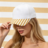 Casquettes de baseball 100 % coton à logo personnalisé, design rayé vierge, visière incurvée, 5 panneaux, chapeaux de sport avec visière imprimée rayée jaune et blanche