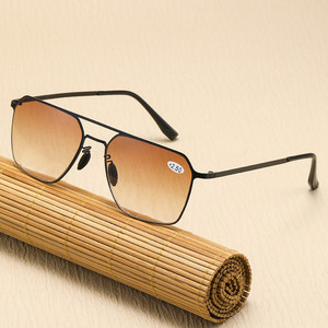 <span class=keywords><strong>Gafas</strong></span> de lectura bifocales delgadas para <span class=keywords><strong>hombre</strong></span>, <span class=keywords><strong>gafas</strong></span> de sol de doble puente a la moda + 100 + 400 lentes, <span class=keywords><strong>gafas</strong></span> antideslumbrantes para hipermetropía para lejos - Product Image 1