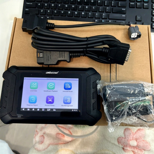 Outil de diagnostic OBDSTAR pour moteurs hors-bord YAMAHA : Lecture/effacement des codes, test de flux de données, mise à jour du logiciel TeamViewer en ligne - Product Image 1