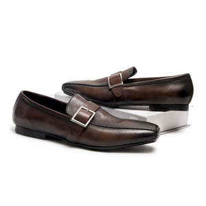 Chaussures pour hommes de haute qualité, style business décontracté, à semelle épaisse, en cuir verni, à lacets, imperméables, à bout pointu et large - Product Image 2