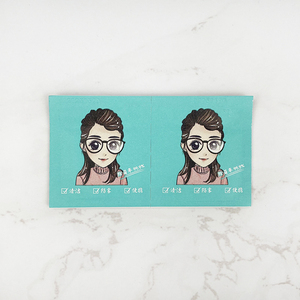 <span class=keywords><strong>Lingettes</strong></span> propres <span class=keywords><strong>pour</strong></span> <span class=keywords><strong>lunettes</strong></span> enveloppées individuellement 50 pièces <span class=keywords><strong>lingettes</strong></span> <span class=keywords><strong>pour</strong></span> lentilles <span class=keywords><strong>anti</strong></span>-<span class=keywords><strong>buée</strong></span> chiffon propre <span class=keywords><strong>pour</strong></span> <span class=keywords><strong>lunettes</strong></span> de vue - Product Image 4