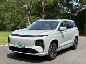 Jetour Shanhai L9 1.5TD 2DHT PHEV Flagship SUV 6 Posti 200km Autonomia Motore 200kW Usato Esportazione <span class=keywords><strong>per</strong></span> Nigeria Ghana 2025 - Product Image 1