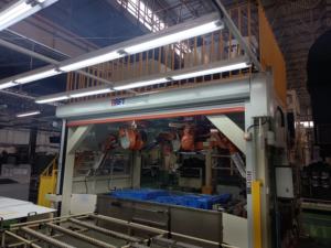 روبوت نفث الماء النقي عالي الضغط ذو 6 محاور للتحكم الرقمي بالحاسوب لقطع الأسطح الداخلية للسيارات ثلاثي الأبعاد - Product Image 6