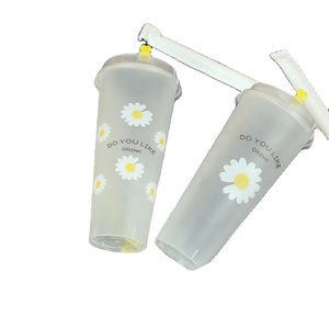 Gobelet à emporter en plastique PP transparent de qualité alimentaire, 90 calibres, 500 ml, 16 oz, avec couvercles, logo personnalisé - Product Image 1