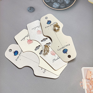 Carte d'emballage de bijoux en papier couché avec logo personnalisé, design tendance et original, pour collier et boucles d'oreilles - Product Image 1