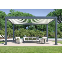 Gazebo extérieur bioclimatique de luxe 4*4 Pergola avec lumière LED Arche Arbours Pergolas solaires rétractables en aluminium allié à persiennes