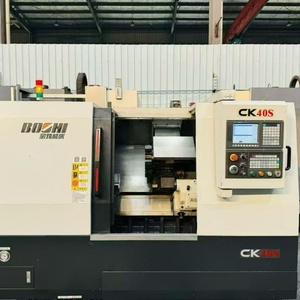 Torno Mecánico Convencional Ck40s de Alta Precisión CNC de Segunda Mano en Venta - Product Image 2
