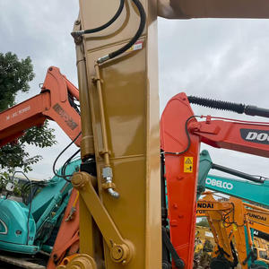 Offre Spéciale pour Entrepreneurs : Excavatrice sur Chenilles 320C Modèle 2020, 138 CV, Godet de 1,00 m, Poids en Marche de 21,0 tonnes, pour Travaux de Construction Résidentielle - Product Image 2