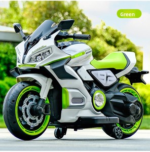 Moto électrique pour enfants en plastique, <span class=keywords><strong>peut</strong></span> accueillir <span class=keywords><strong>deux</strong></span> personnes, alimentée par batterie, rechargeable, jouet unisexe pour garçons et filles de 1 <span class=keywords><strong>à</strong></span> 8 ans - Product Image 2