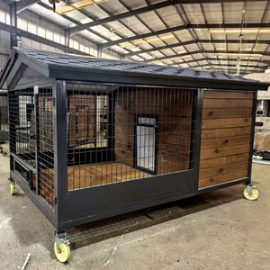 Comedero Giratorio para Perros Medianos y Caseta para Perros con Baño Extraíble - Product Image 1