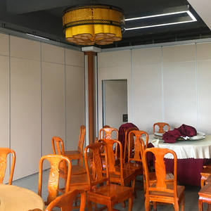 Cloison pliante insonorisée et parois coulissantes chambres porte pour la salle de banquet de l'hôtel - Product Image 1