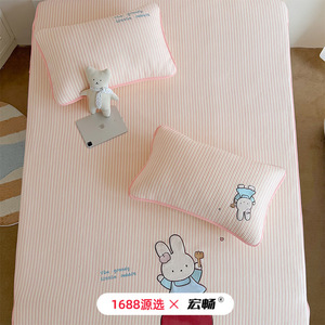 Ensemble de tapis en soie glacée Hongchang 1,2 m 1,5 m 1,8 m, literie rafraîchissante d'été pour enfants, style dessin animé - Product Image 1