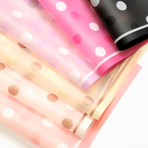 Kertas Pembungkus Bunga OPP Semi Transparan Motif Polkadot Lucu untuk Buket Florist dan Hadiah - Product Image 1