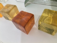 Batu Bata Kaca Cor Ramah Lingkungan Berwarna-warni dan Tahan Lama untuk Dekorasi Bangunan Eksterior Luar Ruangan Industri Zhitao Art Glass 2-Tahun