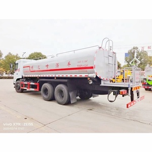 Camión Cisterna <span class=keywords><strong>de</strong></span> Combustible Personalizado Dongfeng Todoterreno <span class=keywords><strong>de</strong></span> 12 Toneladas, Camión Cisterna <span class=keywords><strong>de</strong></span> Combustible Howo <span class=keywords><strong>de</strong></span> 12000L, Camiones Cisterna <span class=keywords><strong>de</strong></span> Combustible <span class=keywords><strong>4x4</strong></span> <span class=keywords><strong>de</strong></span> 12 Metros Cúbicos en <span class=keywords><strong>Venta</strong></span> - Product Image 5