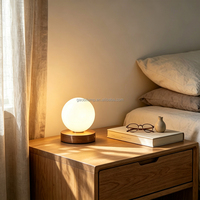 Lampe de table en bois de noyer avec abat-jour en verre rond, lampe de chevet décorative pour chambre d'hôtel, villa, décoration intérieure