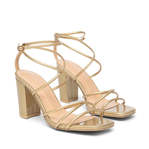 Y 36-41 nuovi <span class=keywords><strong>sandali</strong></span> classici da <span class=keywords><strong>donna</strong></span> con tacco alto a tracolla Casual <span class=keywords><strong>alla</strong></span> <span class=keywords><strong>moda</strong></span> <span class=keywords><strong>sandali</strong></span> con tacco alto - Product Image 5