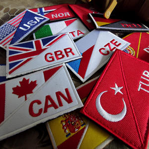 Parche Bordado con Código de País, Insignia de Bandera Multinacional para Sombreros y Ropa con Cierre de Gancho y Bucle - Product Image 1