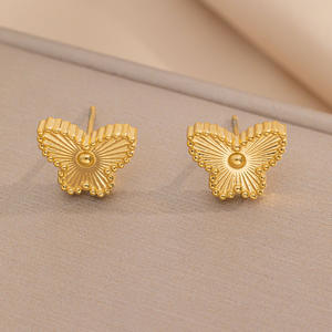 2025เครื่องประดับเพชรชุดเลเซอร์ผีเสื้อดอกไม้สี่ใบสุดพิเศษสร้อยคอจี้แฟชั่นอเนกประสงค์อินเทอร์เน็ตคนดัง - Product Image 6