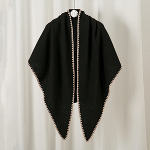 Scialle da donna con Cardigan aperto a triangolo in Cashmere come Poncho mantella per l'autunno inverno - Product Image 5