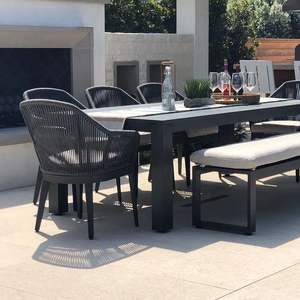 Vente en gros Canne de restaurant en frêne noir <span class=keywords><strong>Fauteuil</strong></span> de salle à manger en <span class=keywords><strong>rotin</strong></span> moderne de luxe pour hôtel en <span class=keywords><strong>métal</strong></span> avec coussin - Product Image 2