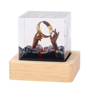 Nuova Cuboide in Resina Epossidica Weitan a Tema <span class=keywords><strong>Il</strong></span> Signore degli Anelli, Luce Notturna Artigianale, Ornamento, Souvenir, Regalo in Confezione, Prodotto in Cina, Gadget per Feste - Product Image 1