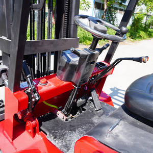 中国製新型小型電動フォークリフトパレットジャッキスタッカー 0.8～2トン積載量 3～6mフォーク高さ - Product Image 4