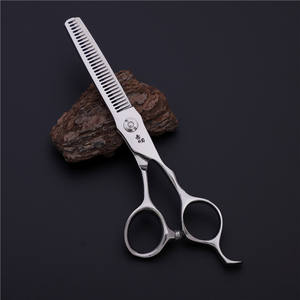 Tijeras de peluquería Akita Knife 440C para entresacar el cabello, de acero inoxidable, mango largo, profesionales, para uso en salón. - Product Image 2