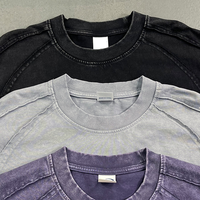 Herenshirt met korte mouwen, 100% katoen, zachte snow wash vintage look, voorpaneel met opgestikte stiksels & rauwe randdetails