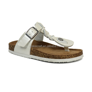 Sandales ouvertes pour enfants avec semelle en liège, boucle réglable et design léger - Product Image 3