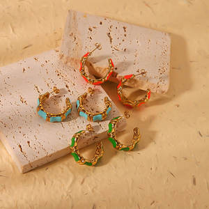 Boucles d'oreilles pour femme en acier inoxydable 316L plaqué or 14k 18k PVD, couleur or personnalisée, motif bambou coloré, tendance. - Product Image 1