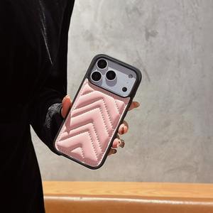 Étui de téléphone portable en cuir PU de luxe avec motif triangulaire matelassé pour <span class=keywords><strong>iPhone</strong></span> 17 Pro Max, <span class=keywords><strong>coque</strong></span> arrière en TPU souple antichoc - Product Image 6