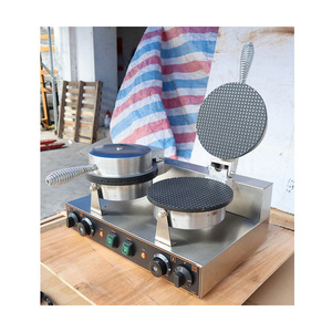Máquina Eléctrica de Doble Cabezal para Conos de Helado/Conos de Waffle en Oferta con Fundas para Conos de Helado - Product Image 2