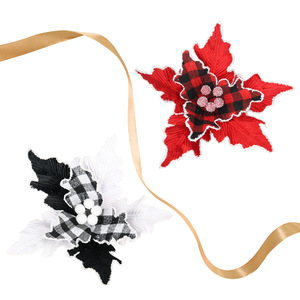 Cabezas de Flores de Poinsettia Artificiales de Lujo con Brillo, para Árboles de Navidad y Coronas, Material de Tela Roja, Ecológicas, Reutilizables, Directo de Fábrica - Product Image 3