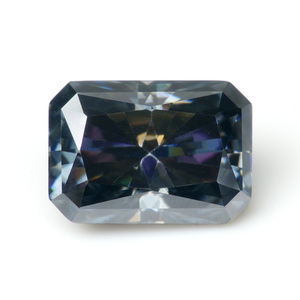 Moissanite colorée Goldleaf avec rapport GRA, taille Radiant, 1ct 2ct 3ct 4ct 5ct, pierre Moissanite VVS - Product Image 1